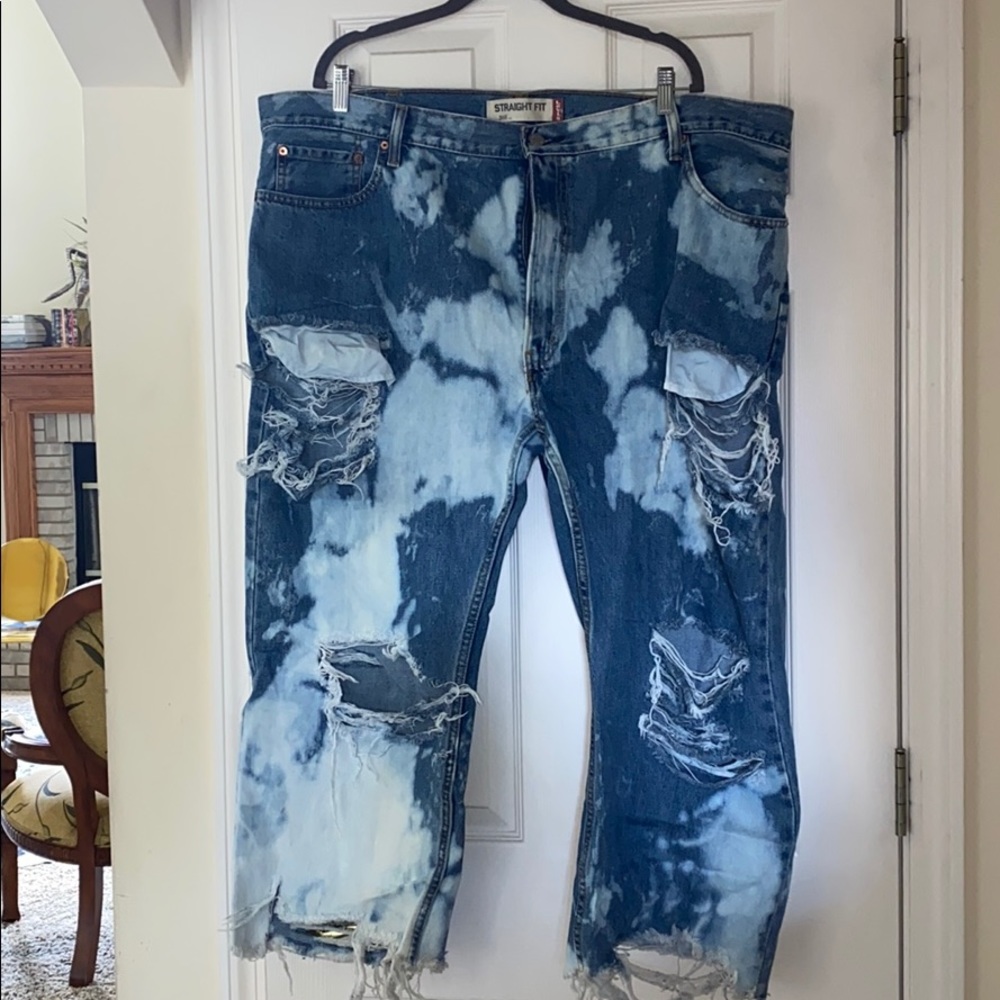FUNKY RIPPED JEANS